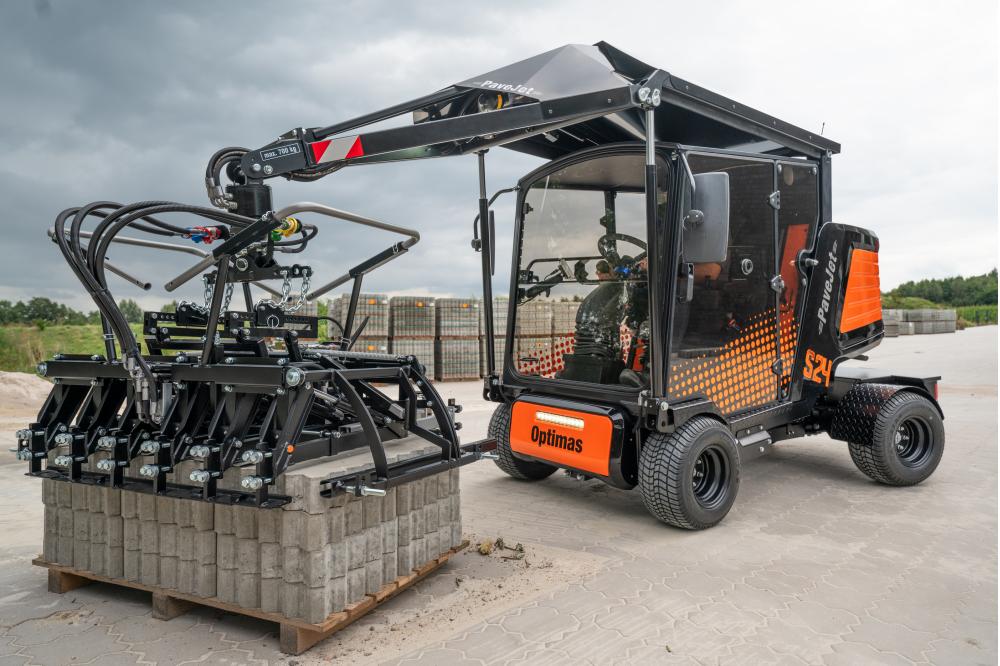 Neue Optimas Pflasterverlegemaschine 